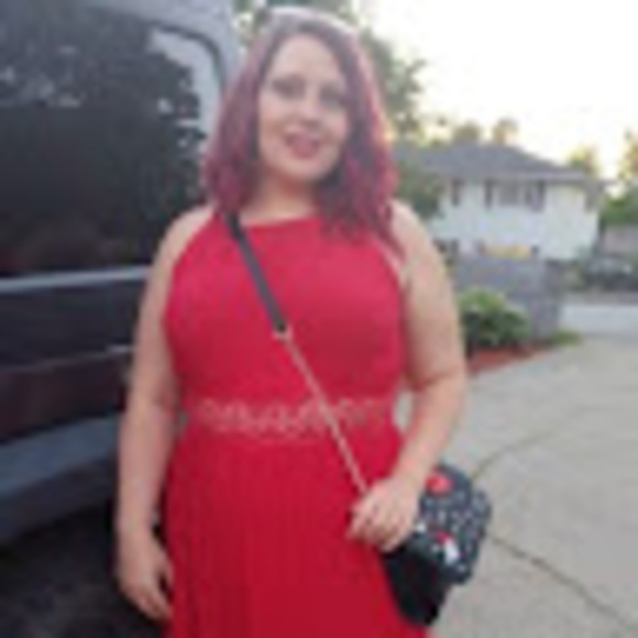 Meet your Posher, Jenne - Picture 1 of 1